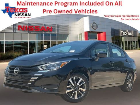 Used 2025 Nissan Versa SV FWD image 1