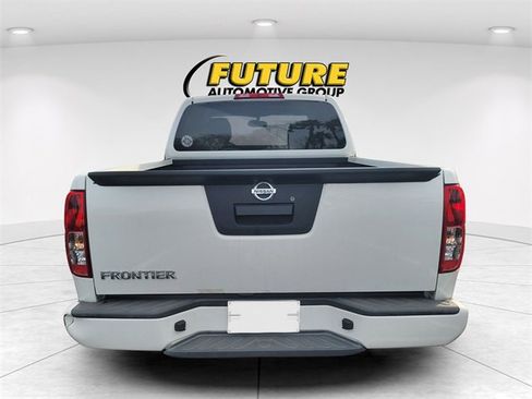 Used 2020 Nissan Frontier S image 4
