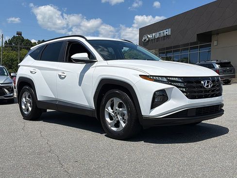 Certified 2024 Hyundai Tucson SEL FWD image 3