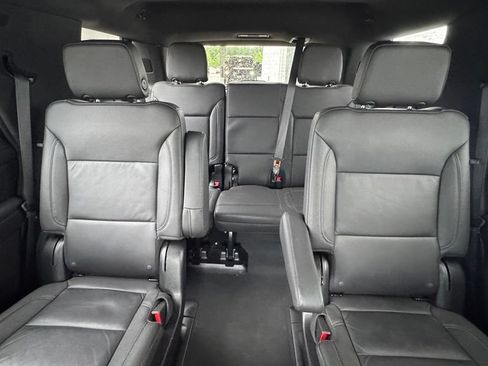 Used 2024 Chevrolet Tahoe LT w/ Luxury Package AWD/4WD image 31