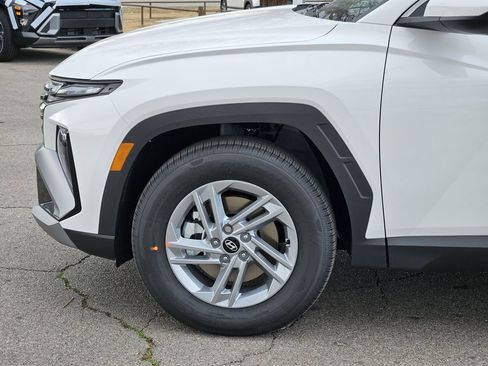New 2026 Hyundai Tucson SE image 10
