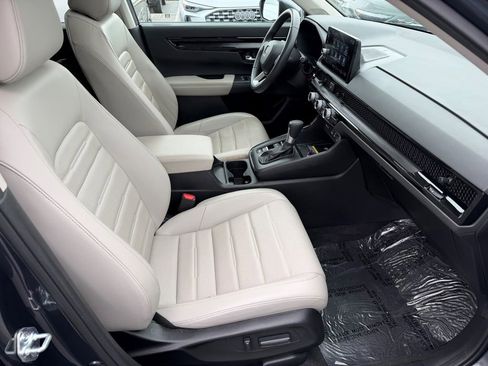 Used 2024 Honda CR-V EX-L image 14