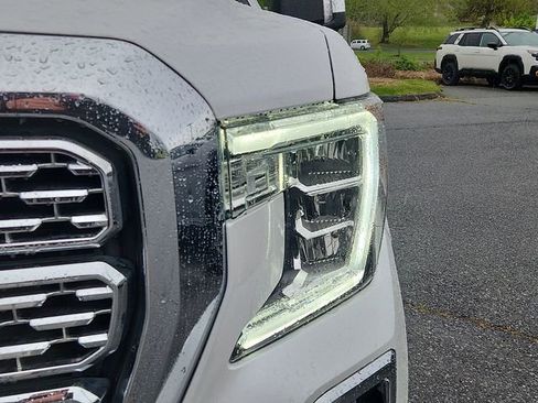 Certified 2021 GMC Sierra 1500 Denali w/ Denali Ultimate Package AWD/4WD image 9