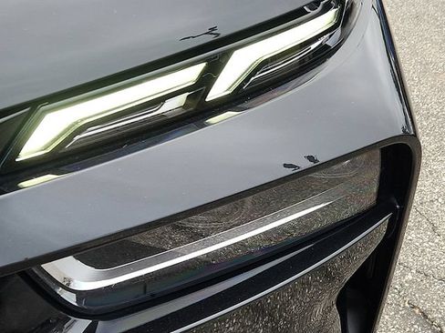 Used 2023 BMW X7 xDrive40i w/ Executive Package AWD/4WD image 9