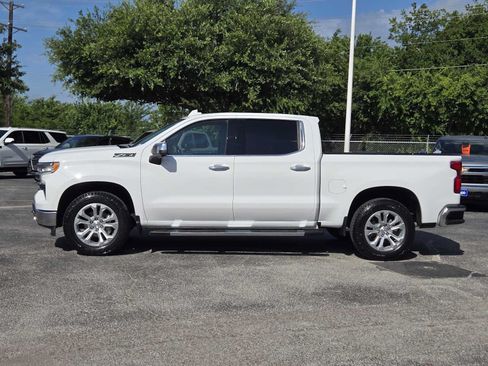 Certified 2024 Chevrolet Silverado 1500 LTZ w/ LTZ Convenience Package II AWD/4WD image 6