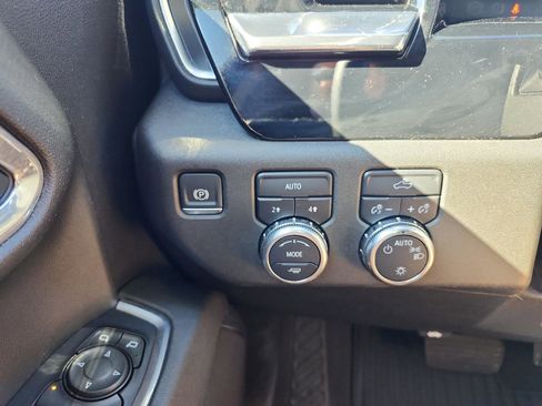 Certified 2024 GMC Sierra 1500 SLE image 20