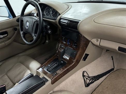 Used 1998 BMW Z3 1.9 image 26
