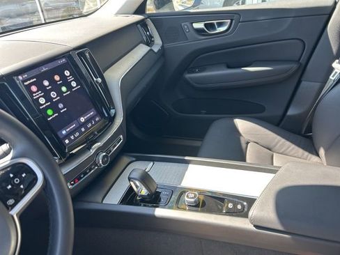 Certified 2025 Volvo XC60 B5 Plus AWD/4WD image 19