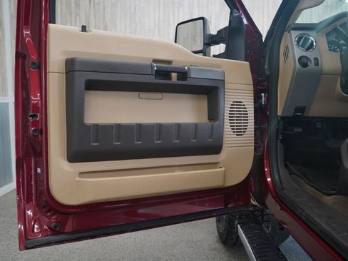 Used 2013 Ford F250 Lariat w/ Chrome Pkg AWD/4WD image 29
