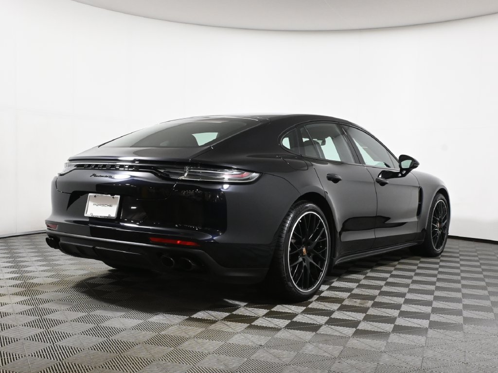 Used 2023 Porsche Panamera 4 Platinum Edition AWD/4WD image 7