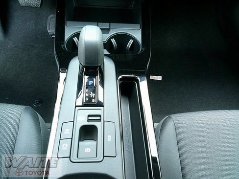 New 2026 Toyota Prius LE image 14