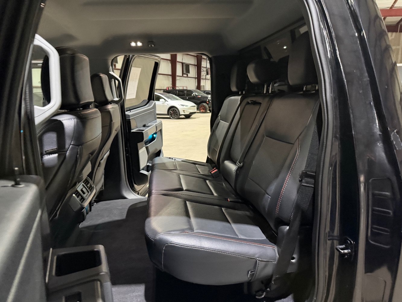 Used 2023 Ford F150 Lariat RWD image 18