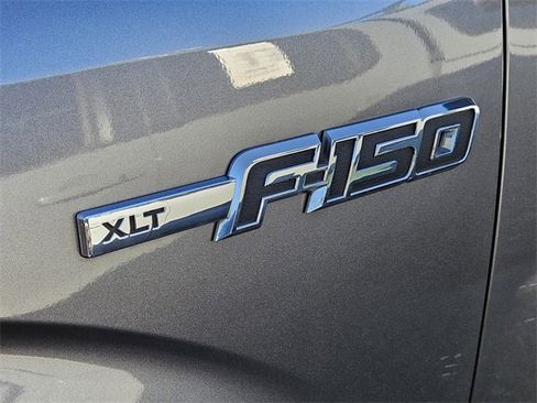 Used 2010 Ford F150 XLT image 7