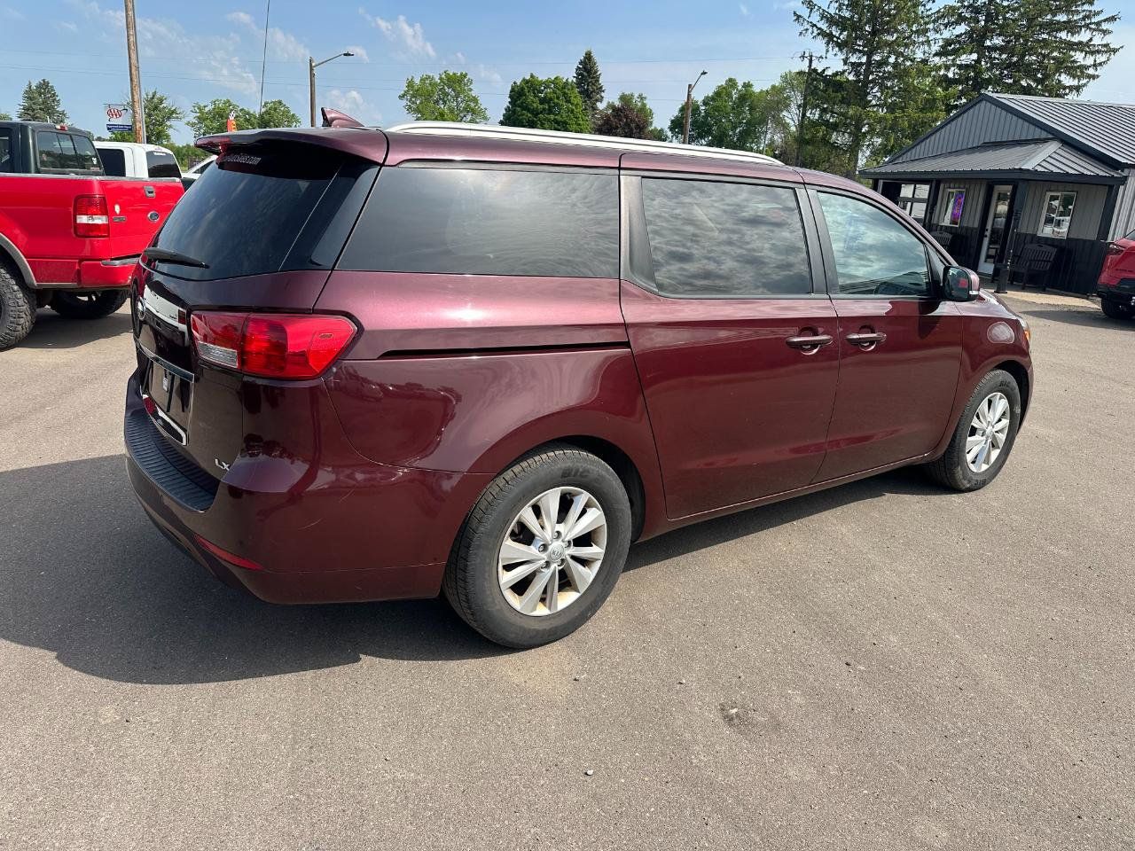 Used 2015 Kia Sedona LX FWD image 6