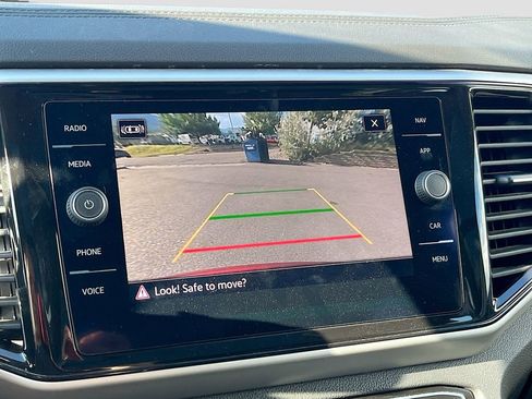 Used 2021 Volkswagen Atlas SEL Premium image 14