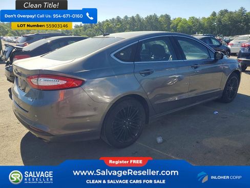 Used 2014 Ford Fusion SE w/ Equipment Group 202A FWD image 4