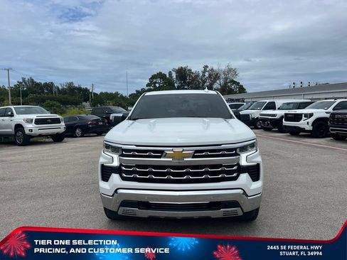 Used 2024 Chevrolet Silverado 1500 LTZ RWD image 3