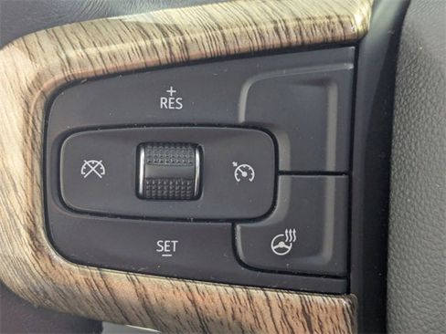 Used 2021 Chevrolet Silverado 1500 LT Trail Boss w/ Convenience Package II image 16