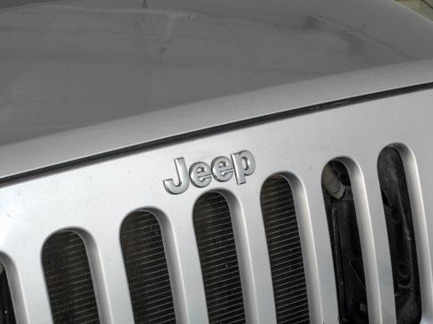 Used 2008 Jeep Wrangler Rubicon w/ Trailer Tow Group AWD/4WD image 40