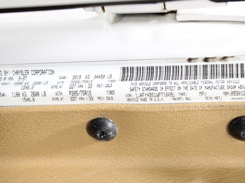 Used 1998 Jeep Wrangler Sahara image 27