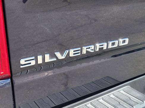 Used 2022 Chevrolet Silverado 1500 Custom Trail Boss image 8