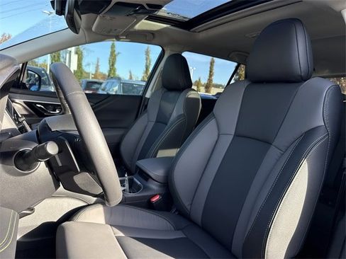 Certified 2025 Subaru Outback Onyx Edition w/ Popular Package #2 image 12