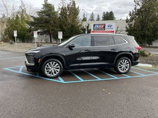 Used 2025 Buick Enclave Preferred video 2