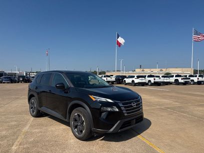 Used 2025 Nissan Rogue SV