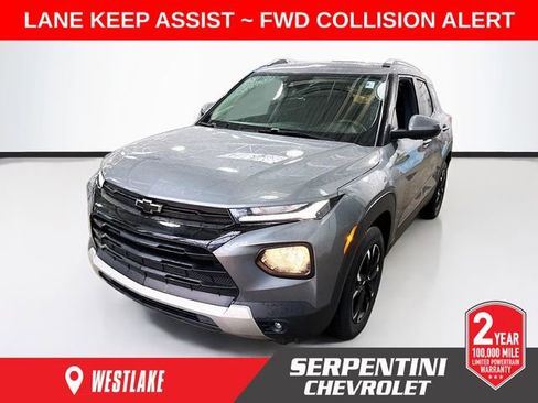 Used 2022 Chevrolet TrailBlazer LT w/ LPO, Blackout Package image 1