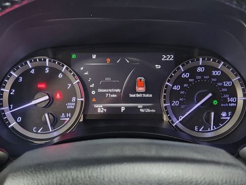 Used 2022 Toyota Highlander XLE image 37