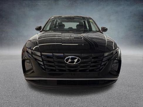 Used 2024 Hyundai Tucson SE AWD/4WD image 3