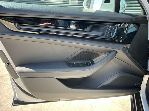 Certified 2026 Porsche Panamera RWD image 19