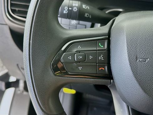 Used 2025 RAM ProMaster 2500 w/ U-Haul Equipment Group FWD image 22
