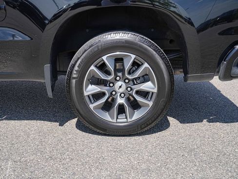 Used 2025 Chevrolet Silverado 1500 RST AWD/4WD image 13