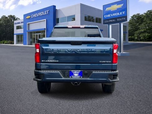 Certified 2021 Chevrolet Silverado 1500 Custom AWD/4WD image 5