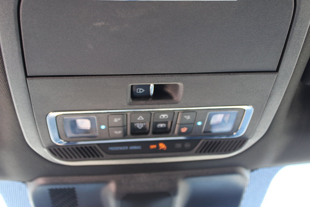 Used 2023 Ford F150 Lightning Platinum AWD/4WD image 19
