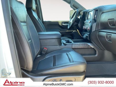 Used 2023 GMC Sierra 3500 Denali w/ Denali Ultimate Package image 15