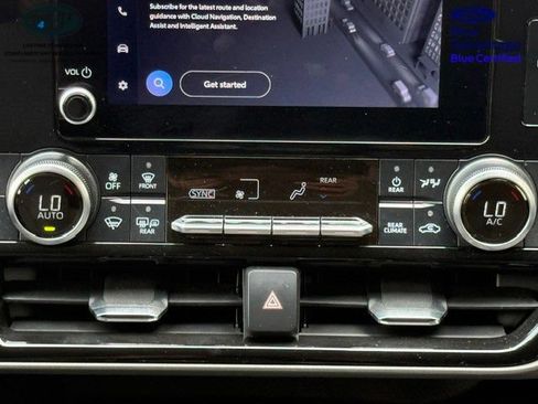 Used 2023 Toyota Highlander LE FWD image 22