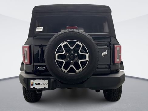 Used 2022 Ford Bronco Outer Banks image 4