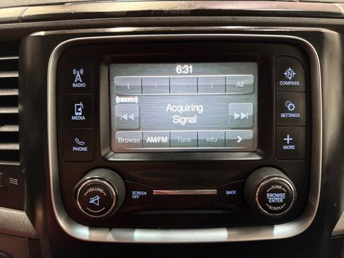 Used 2017 RAM 5500 Tradesman w/ Power & Remote Entry Group image 19