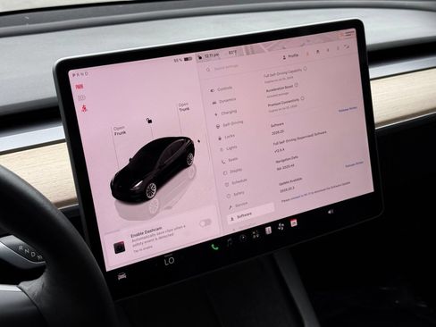 Used 2022 Tesla Model 3 Long Range AWD/4WD image 49