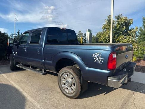 Used 2015 Ford F250 Lariat w/ Lariat Ultimate Package AWD/4WD image 2