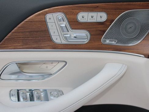 Used 2026 Mercedes-Benz GLE 450 4MATIC image 13