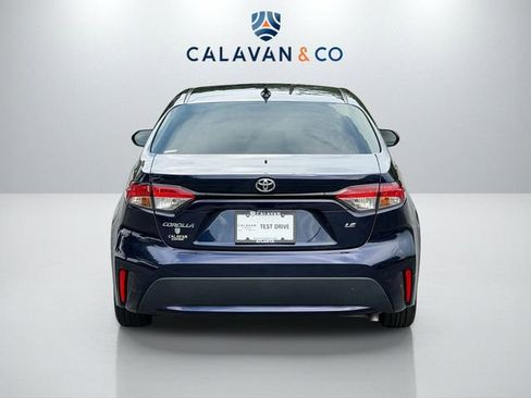 Used 2021 Toyota Corolla LE FWD image 6
