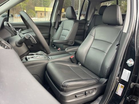 Certified 2023 Honda Ridgeline RTL image 25