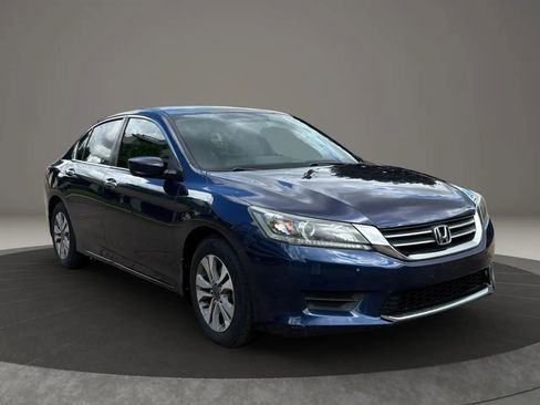 Used 2014 Honda Accord LX image 4
