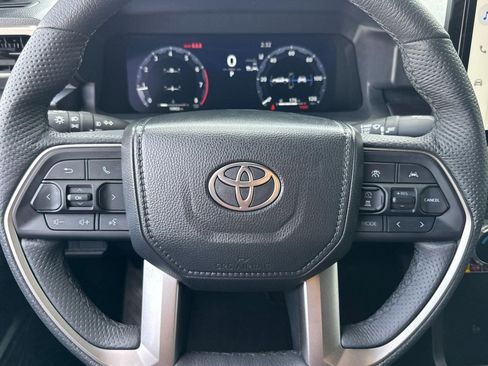 Certified 2025 Toyota Tacoma TRD Sport w/ TRD Sport Upgrade Package image 16