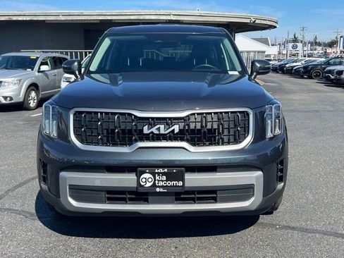 Used 2023 Kia Telluride LX AWD/4WD image 4