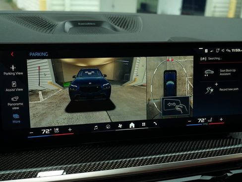 Used 2024 BMW X7 M60i image 12