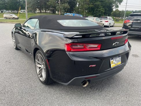 Used 2017 Chevrolet Camaro LT RWD image 15